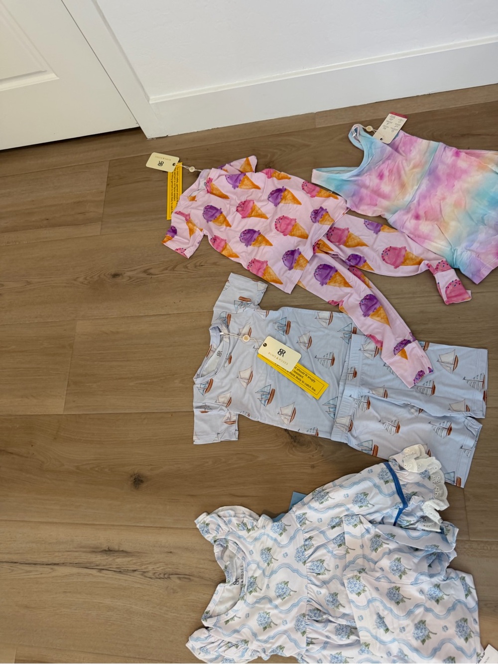 Bums and Roses Brand New Outfits- Sz 3T